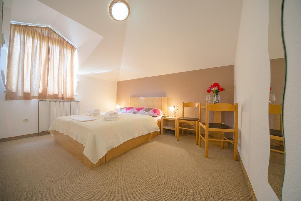 Hotel Plitvicka Vrela Grabovac  Esterno foto