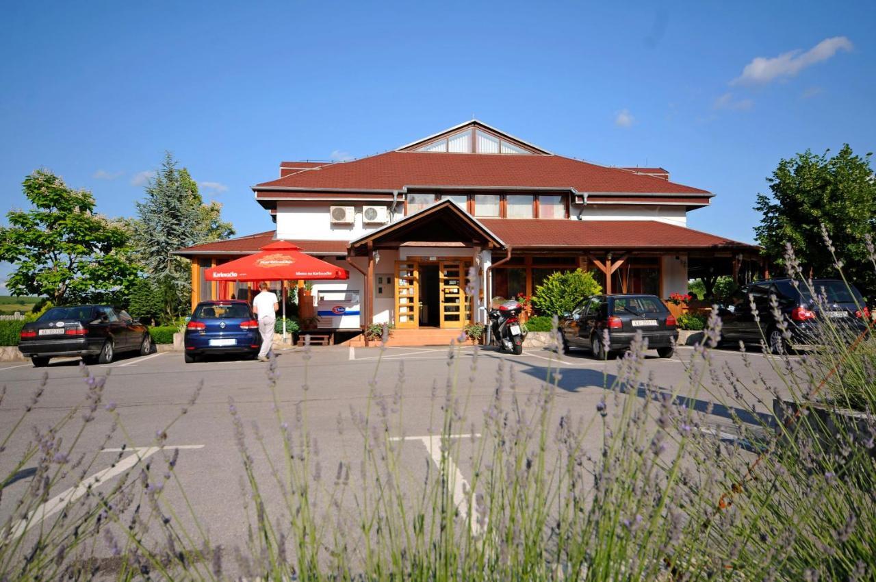 Hotel Plitvicka Vrela Grabovac  Esterno foto